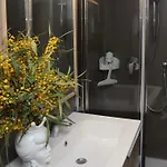 Апартаменты Petite *