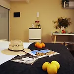 Petite